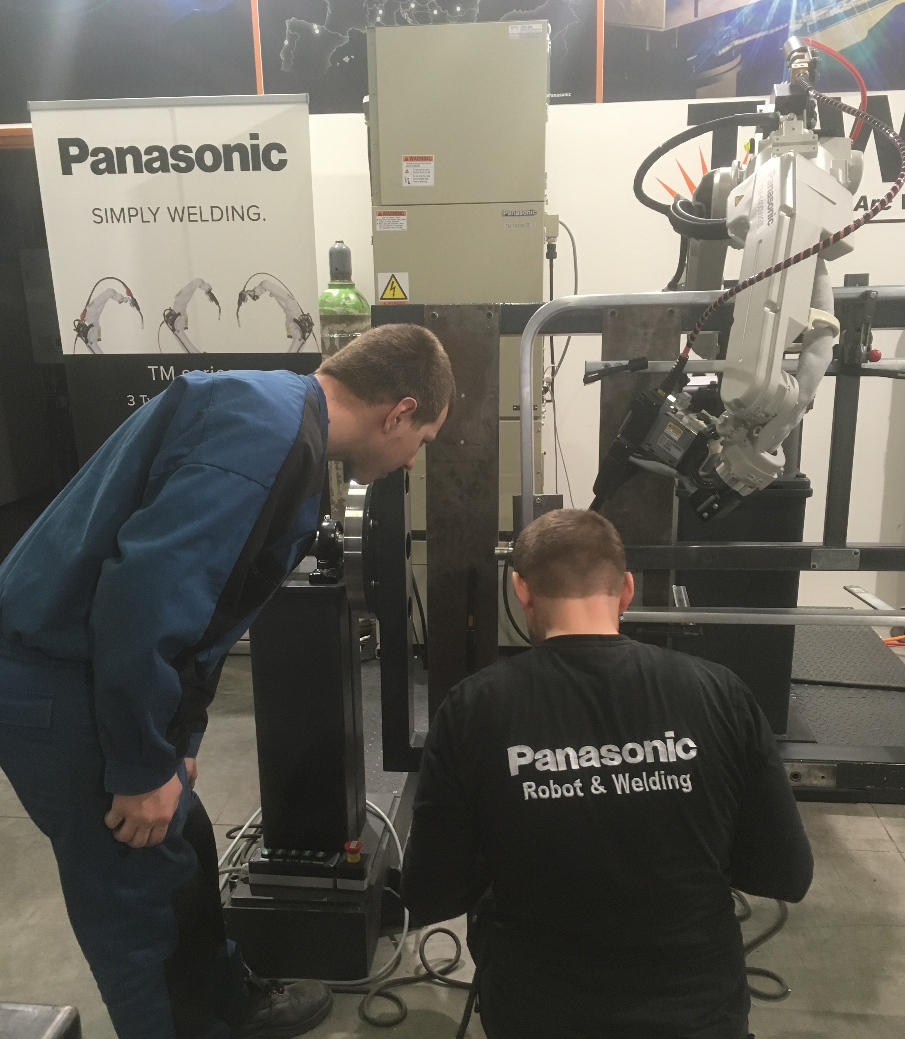 Panasonic hegesztőrobot alumínium próbahegesztés